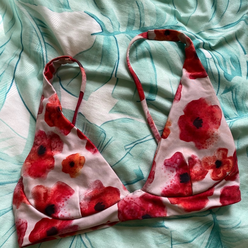Stone Fox Ziggy top in Poppy